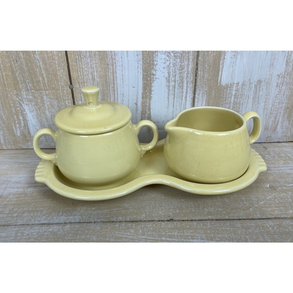 FIESTA Homer Laughlin Light Yellow Cream and Sugar Set W/Tray